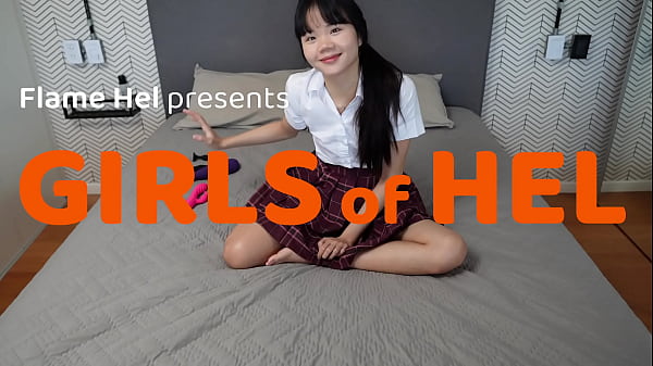 Creampie and squirt out of cute Japanese girl’s pussy – messy orgasm